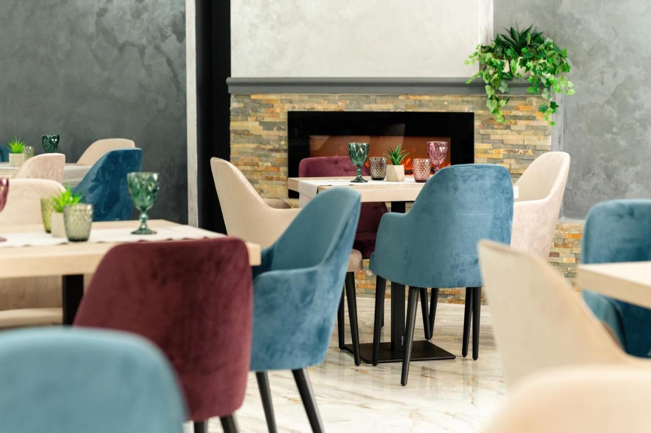 Vega Resort Restaurant & Lodge Orsova Kültér fotó